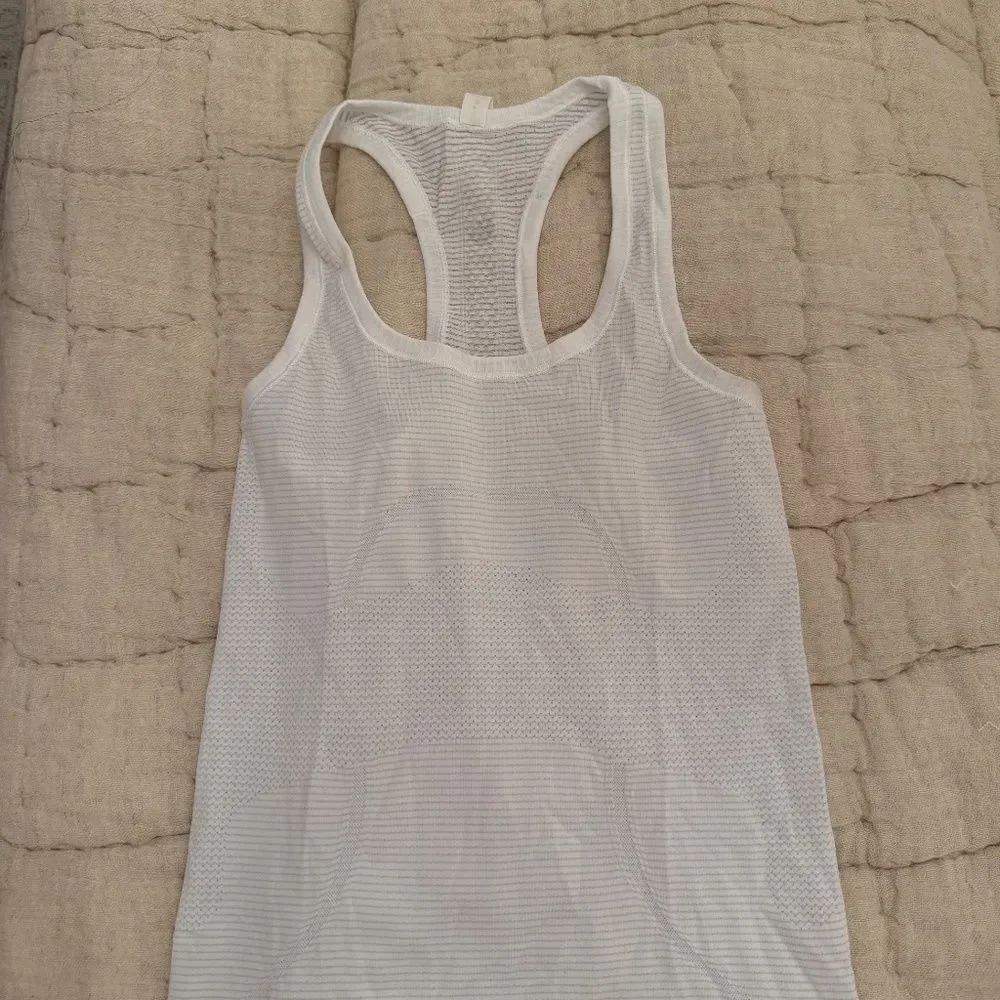 Lululemon Swiftly Tech Racerback white - Picture 5 of 8